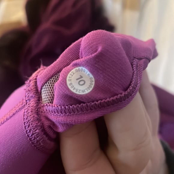 Lululemon Sports Bra - Picture 4 of 4